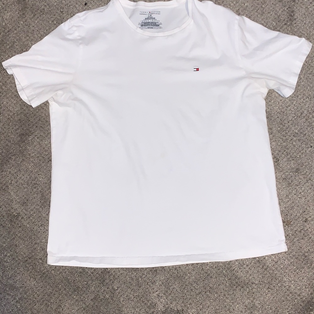 White Tommy Hilfiger shirt